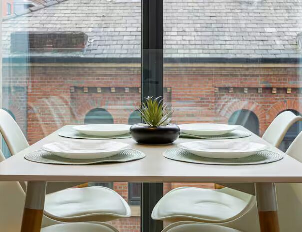 44111760-784d-4347-933d-330de77ce2b1